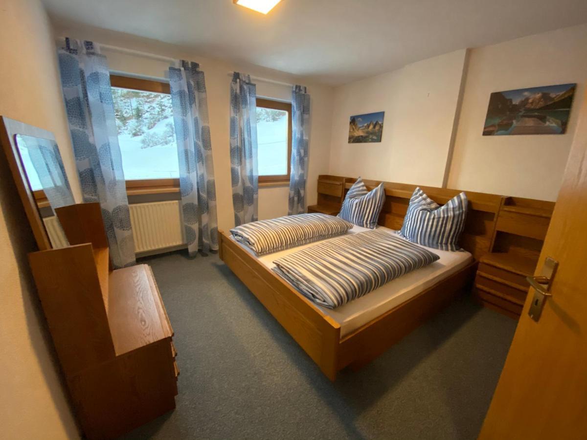 Apartments Oberhollenzer Braies  Kültér fotó