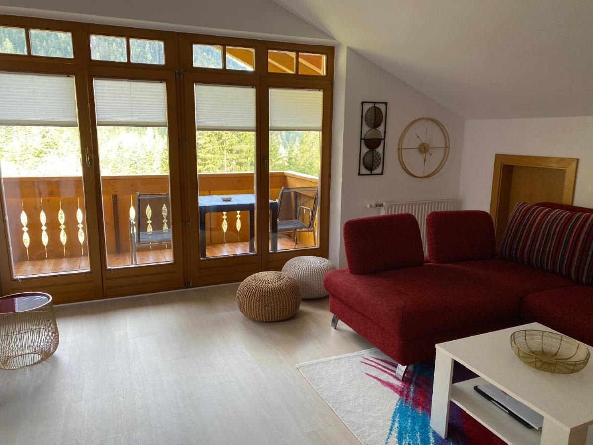 Apartments Oberhollenzer Braies  Kültér fotó