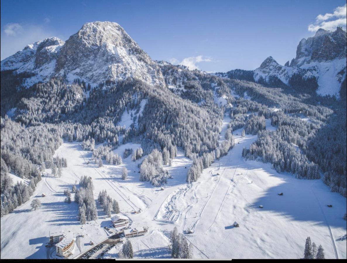 Apartments Oberhollenzer Braies  Kültér fotó